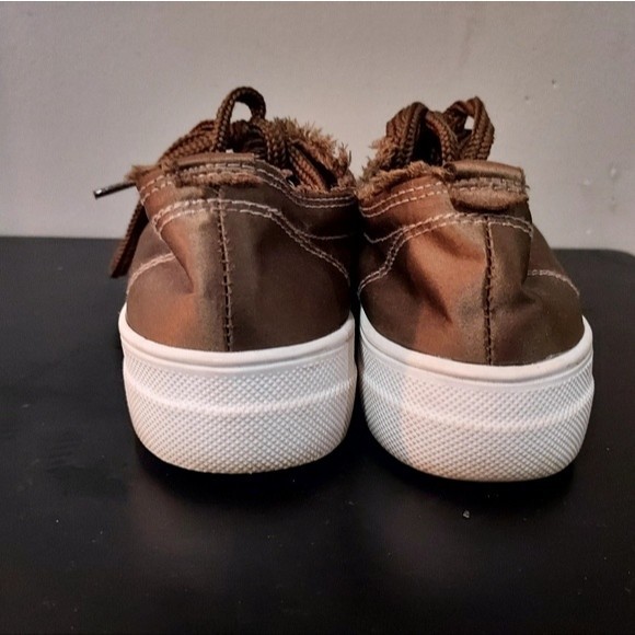 Rock & Candy Frayed Sneakers, size 6.5 - Picture 5 of 6